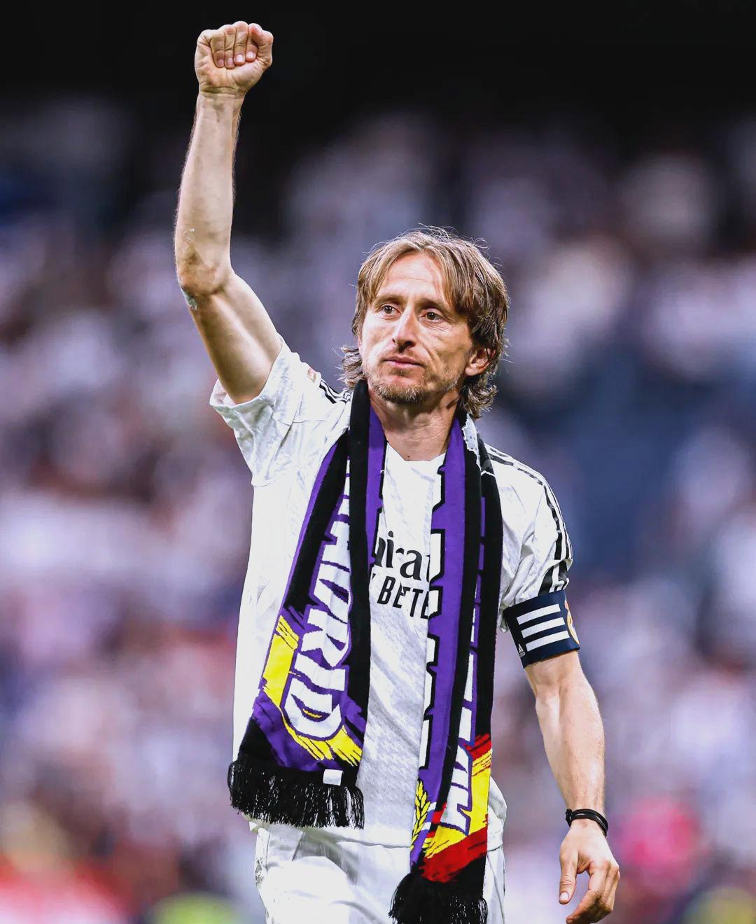 若莱万今晚进球，布鲁日将成为他欧冠中打入进球的第39个对手