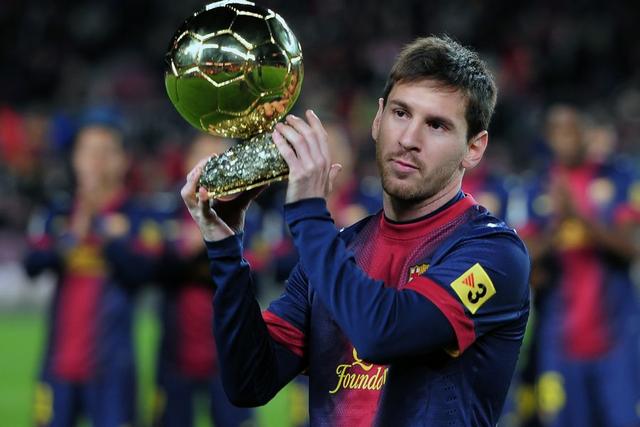 大巴黎对阵雷恩大名单：登贝莱领衔锋线，门将舍瓦利耶缺席