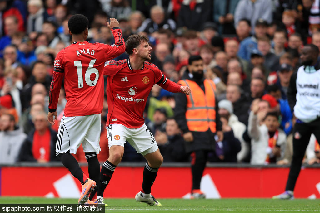 布朗：C罗不需要通过世界杯来证明什么，但大家希望看他捧杯