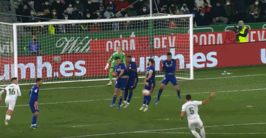 恩迪卡：我们对自己不满，我们输给了一个原以为能赢的对手