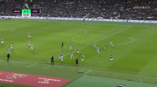 斯基拉：两家意甲俱乐部想租米雷蒂，但尤文不想放人